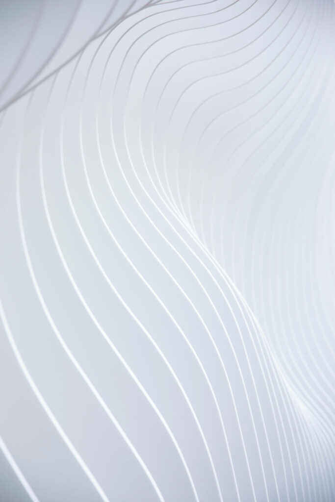 Elegant Minimalist Wallpaper with Curved Patterns for Modern Interiors