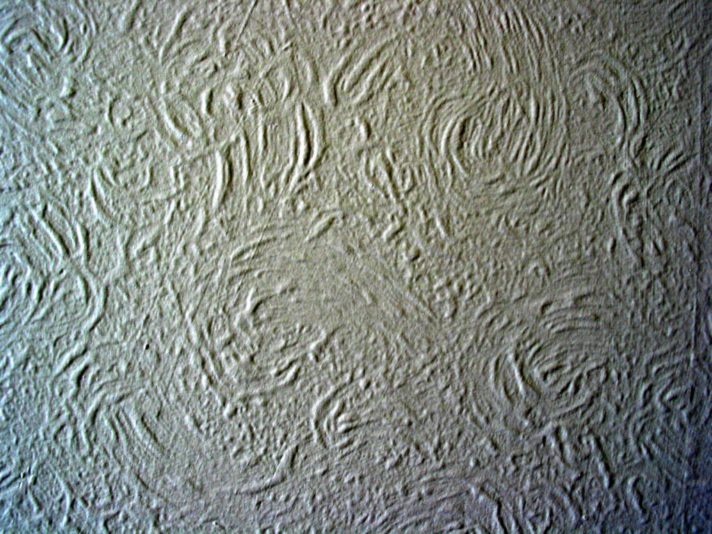 Embossed Curved Stucco Wallpaper - Textured Artistic Wall Background