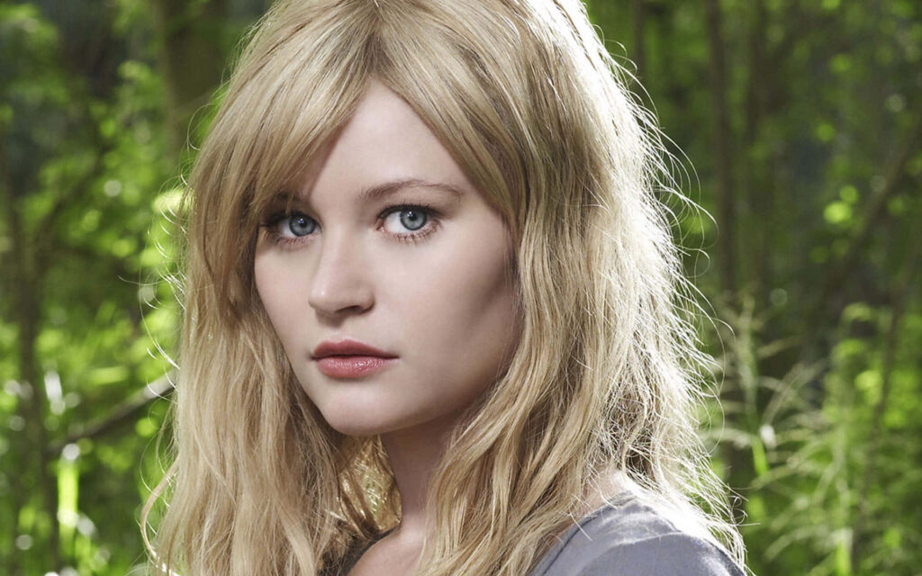 Emilie de Ravin outdoors with soft light highlighting blonde hair blue eyes serene natural background wallpaper