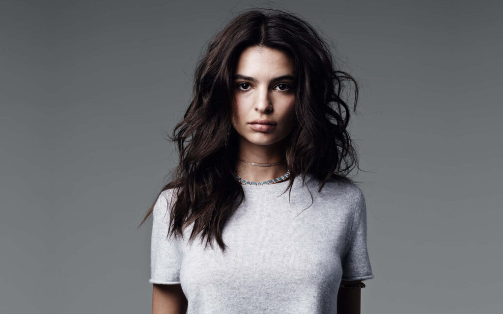 Emily Ratajkowski: Stunning Elegance in Minimalist Wallpaper Background