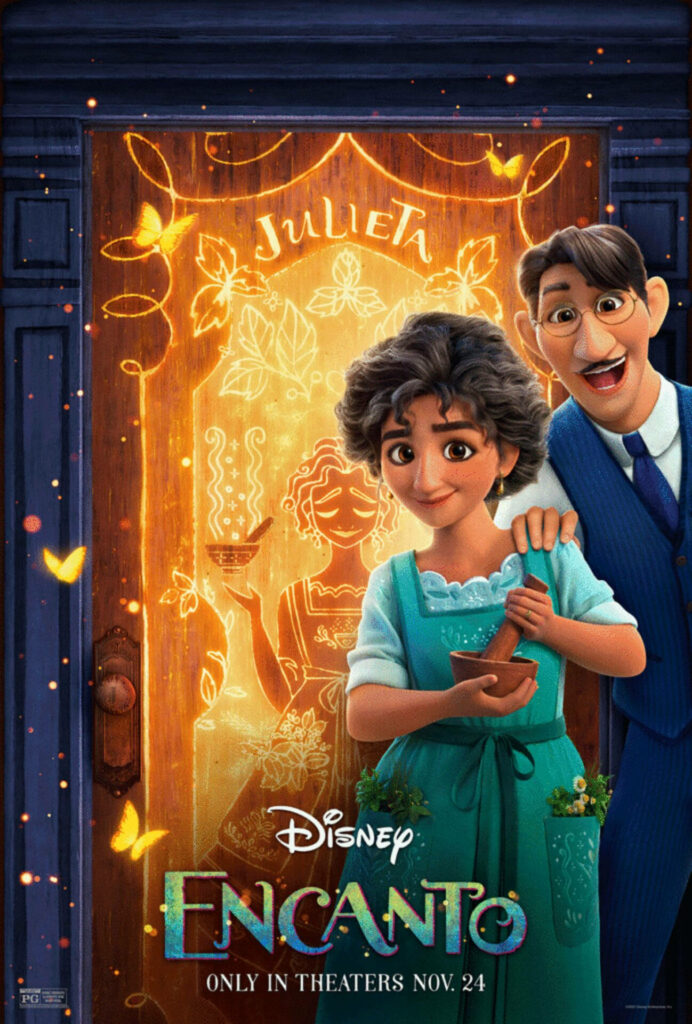 Enchanting Wallpaper: Julieta & Agustín from Disney's *Encanto*