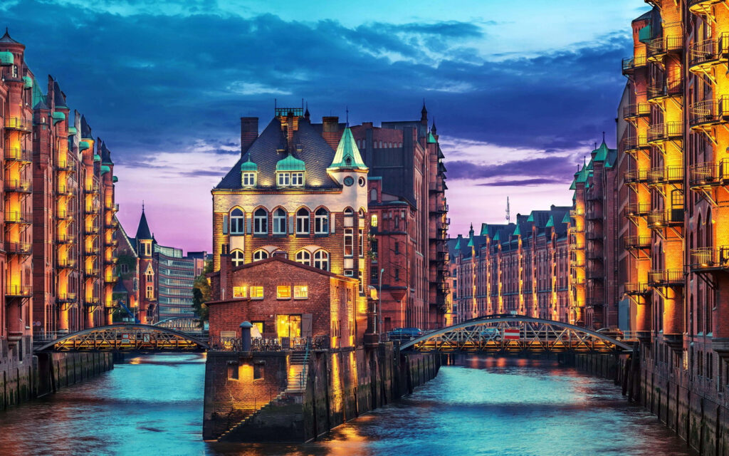 Enchanting Germany Wallpaper: Twilight Views of Historic Landmarks