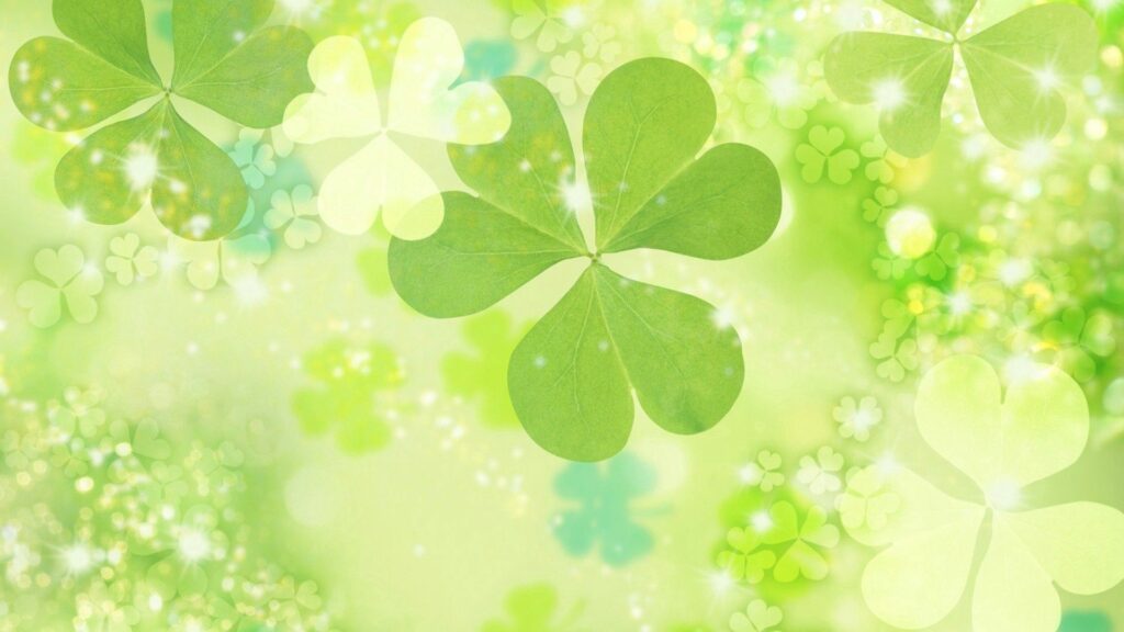 Radiant Green Clover Wallpaper: Enchanting 1920x1080 Background