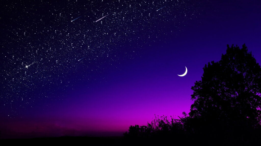 Stunning HD Wallpaper: Serene Half Moon Illuminates the Starry Night