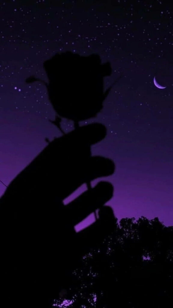 Purple Reign: A Mesmerizing Background Photo Featuring a Baddie Aura Wallpaper