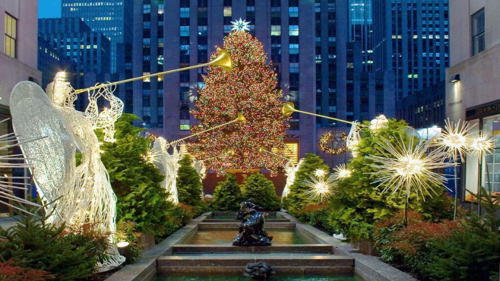 Enchanting Rockefeller Center Christmas Wallpaper with Holiday Lights