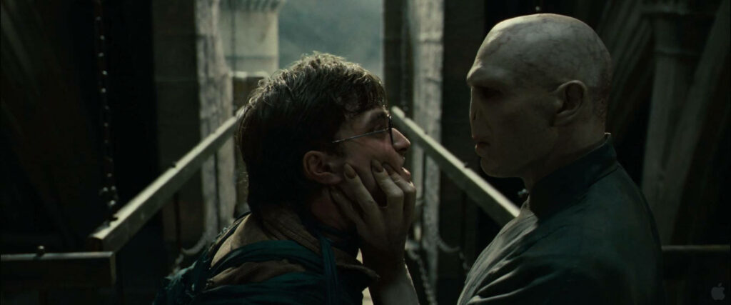 Epic Harry Potter vs Voldemort Desktop Wallpaper - Dark Tense Background