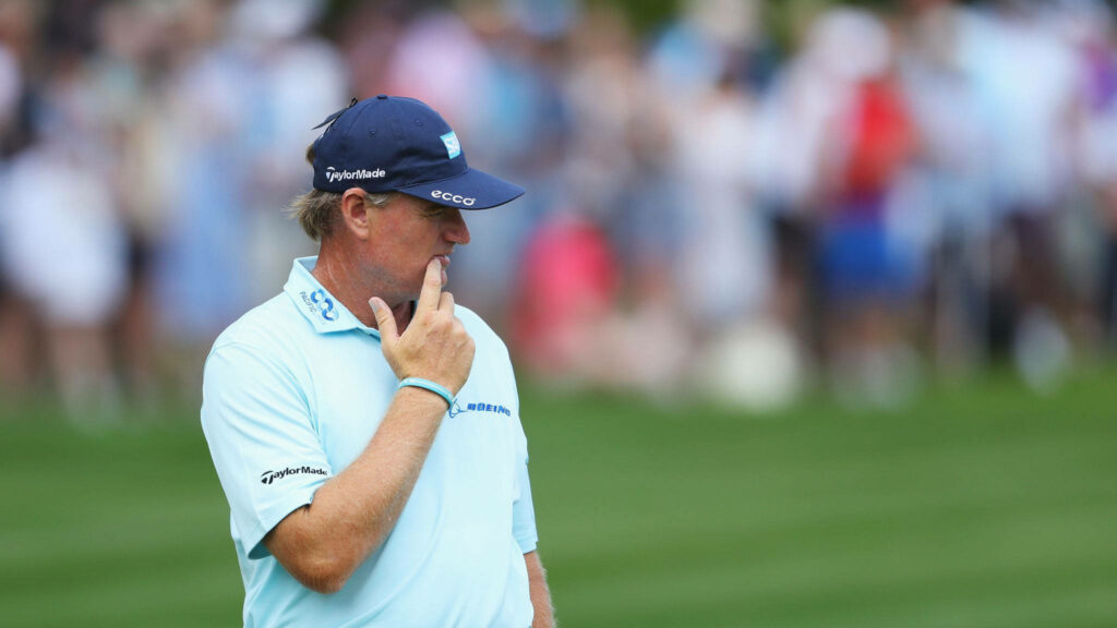 Ernie Els Thoughtful in Light Blue - Golf Course Wallpaper Background