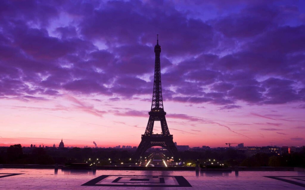 Eiffel Tower: A Remarkable Tribute to Engineering Excellence in Paris Wallpaper
