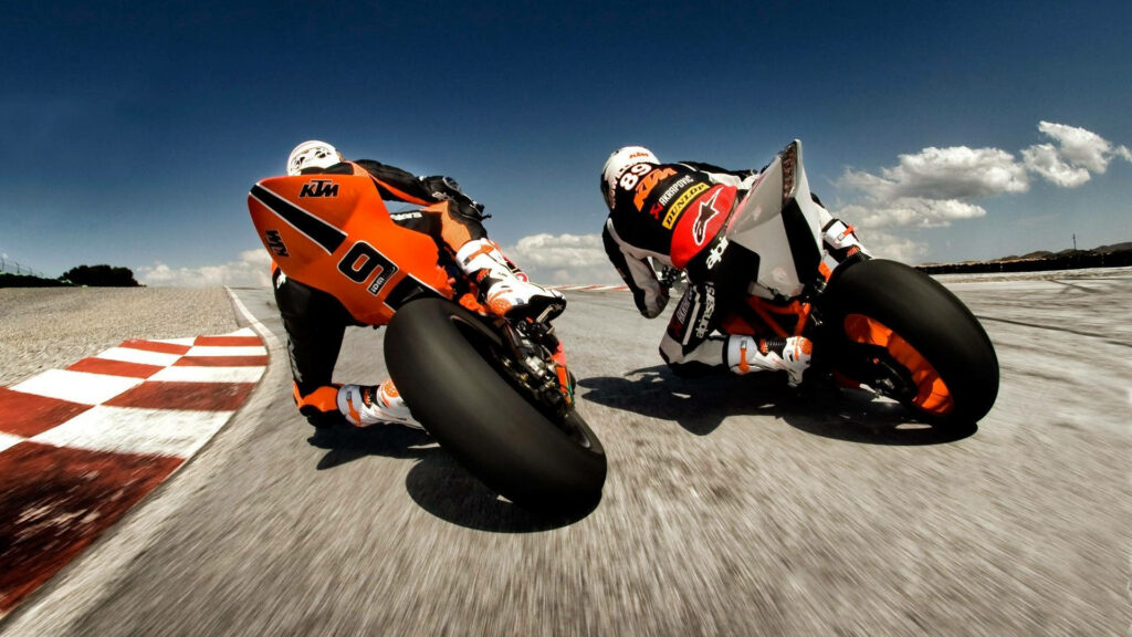 Stunning KTM RC8 R Bikes in Action - HD Wallpaper Background