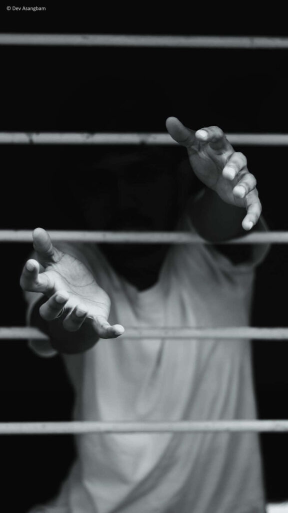 Expressive Grayscale Wallpaper: Striking Individual Portrait Background