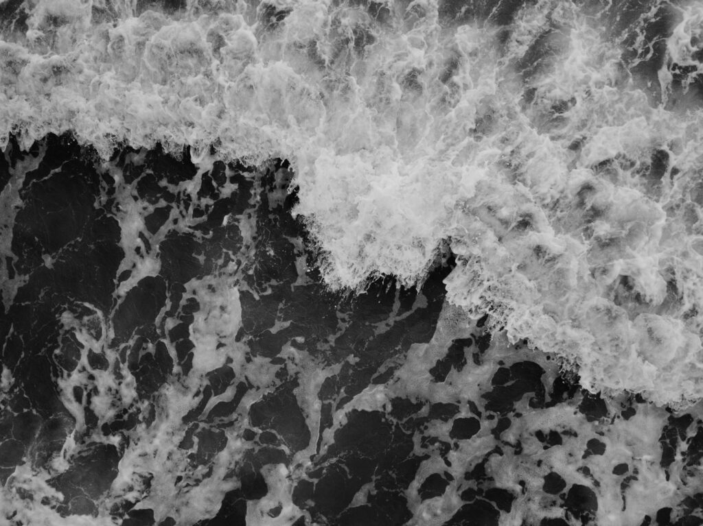 Exquisite Elegance: Black Marble Bliss in High-Quality 4K Wallpaper for an Opulent Living Space
