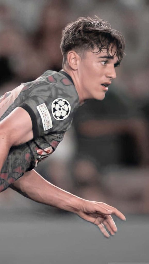 FC Barcelona Gavi intense focused portrait dark Champions League football wallpaper background
