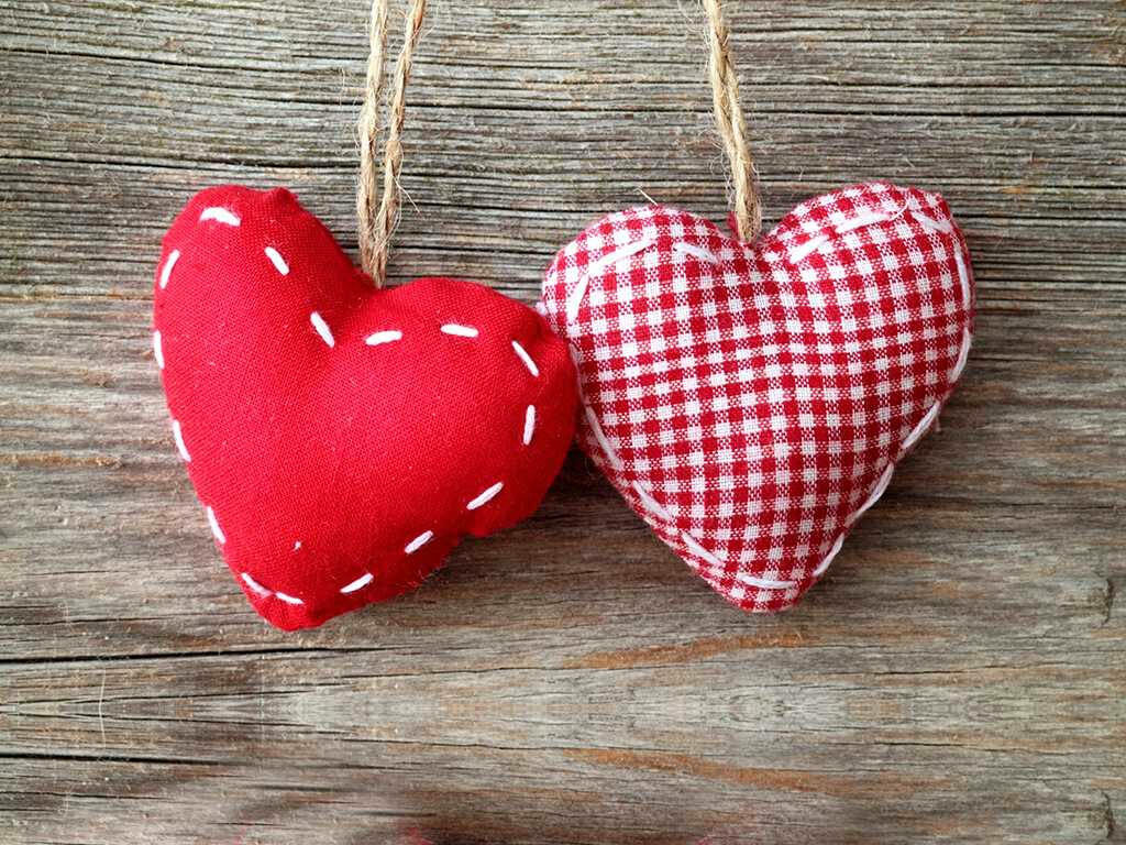 Romantic Handcrafted Love Hearts Adorning a Rustic Wooden Canvas – Love Heart Background Snapshot Wallpaper