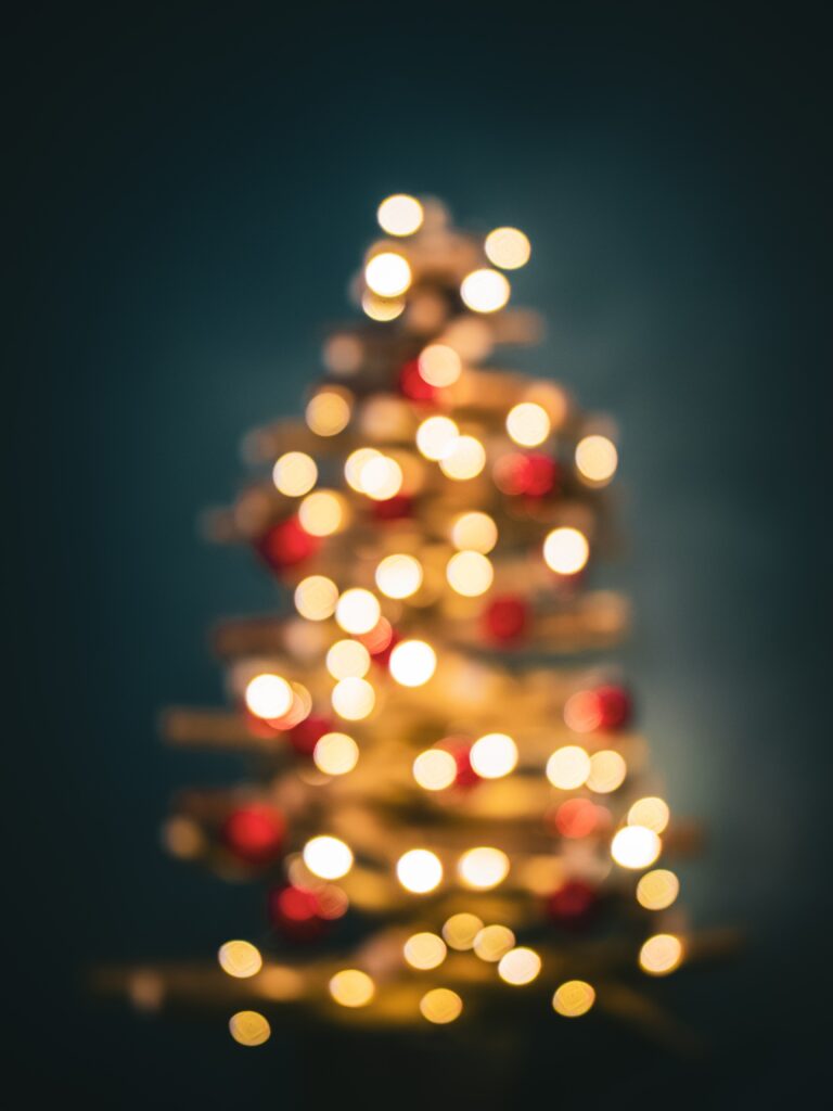 Christmas Tree Bokeh Wallpaper: Festive Holiday Background 3888x5184