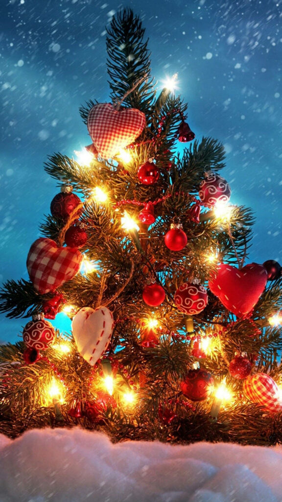 Festive Christmas Tree Wallpaper: Holiday Cheer for Your Phone