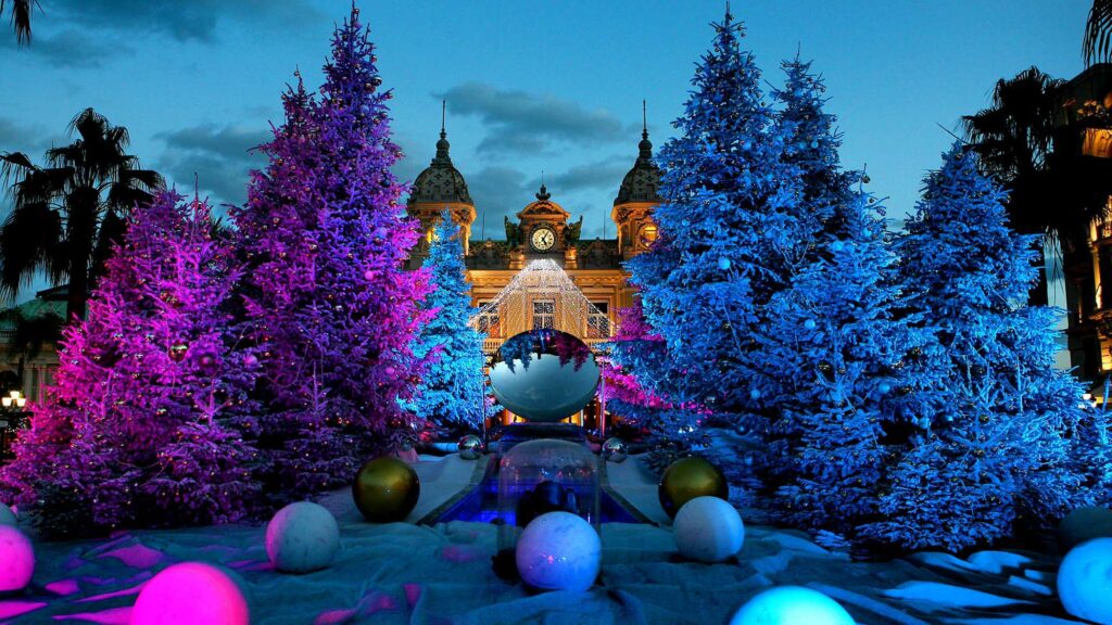 Festive Monte Carlo Christmas Wallpaper: Illuminated Trees & Architecture