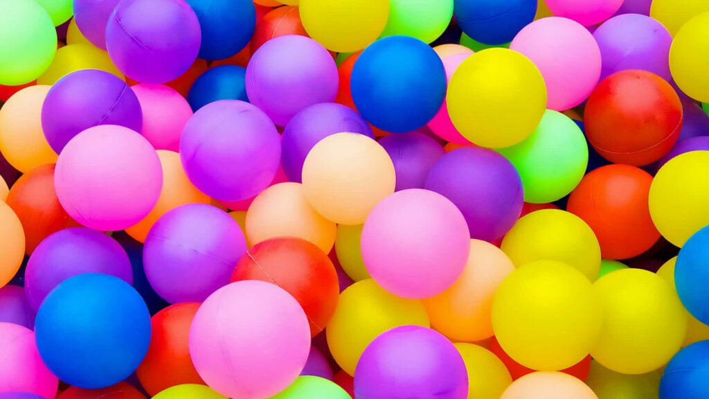 Colorful Balloon Wallpaper: Cheerful Festive Background Design