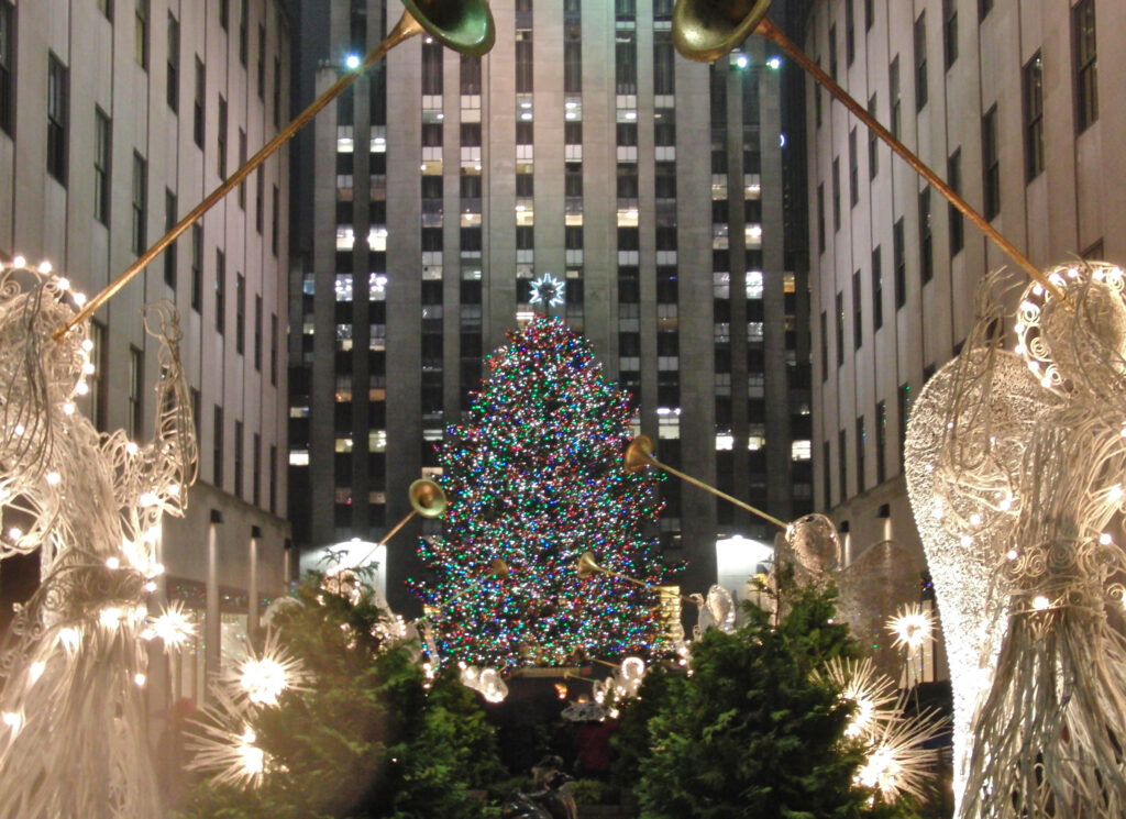 Magical Christmas Scene at Rockefeller Center: Tree & Angels Wallpaper