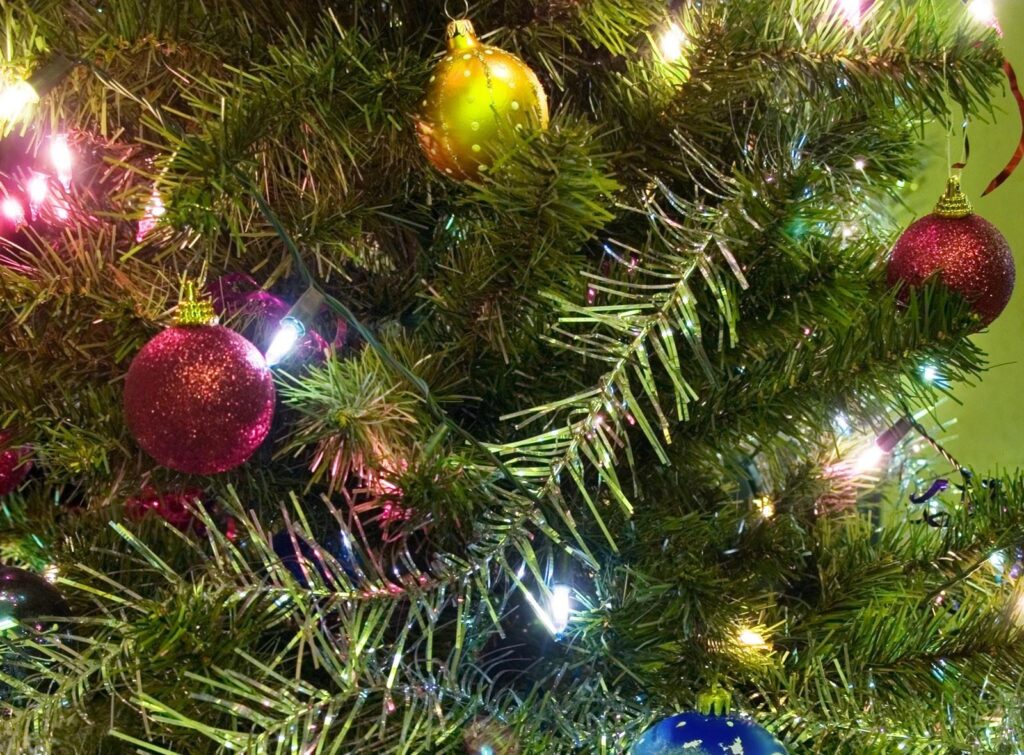Colorful Christmas Tree Wallpaper: Celebrate the Holiday Spirit