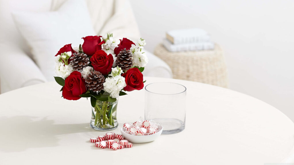 Festive Elegant Wallpaper: Red & White Roses with Pine Cones