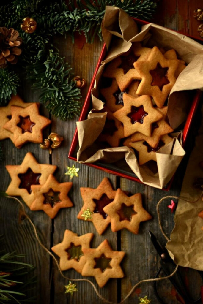 Cozy Christmas Wallpaper: Star-Shaped Cookies & Rustic Decor