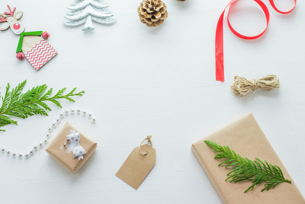 Festive Christmas Wallpaper: Wrapped Gifts & Evergreen Decor