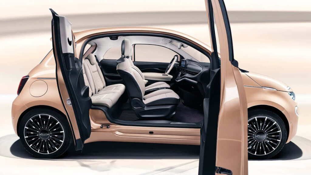Stylish Fiat 500 Adriatico Wallpaper: Elegant Design & Spacious Interior