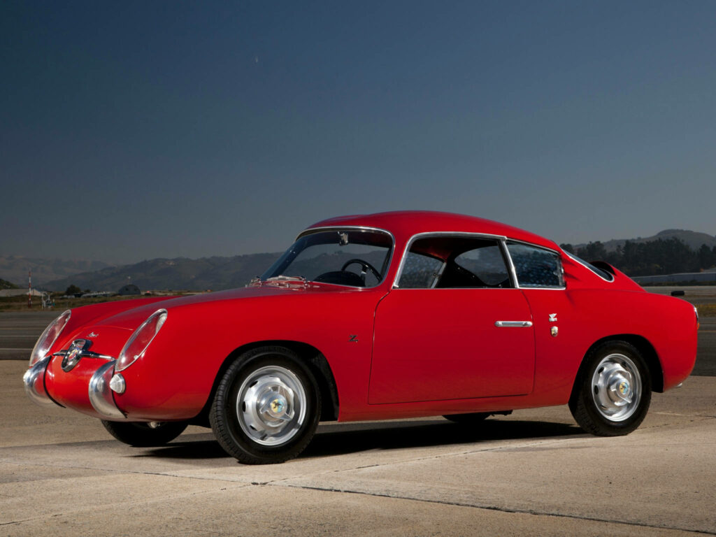 Fiat Abarth 750 Zagato Wallpaper: Vintage Sports Car Background