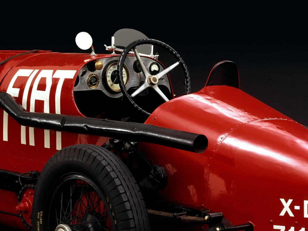 Fiat Mefistofele 21706 Wallpaper: Vibrant Red Vintage Race Car Design