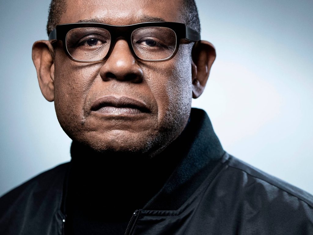 Forest Whitaker professional portrait dark jacket glasses cool background high-quality wallpaper