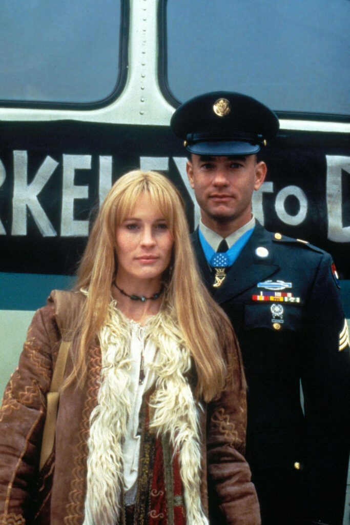 Forrest Gump & Jenny Wallpaper - Iconic Film Scene Background
