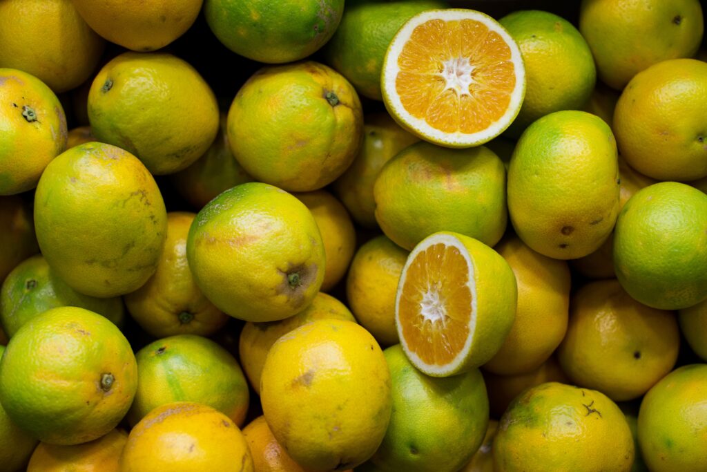 Fresh Citrus Fruits Wallpaper: Ripe Limes & Juicy Interiors Background