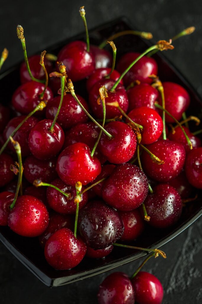 Fresh Ripe Red Cherries Wallpaper: Vibrant & Refreshing Harvest Display
