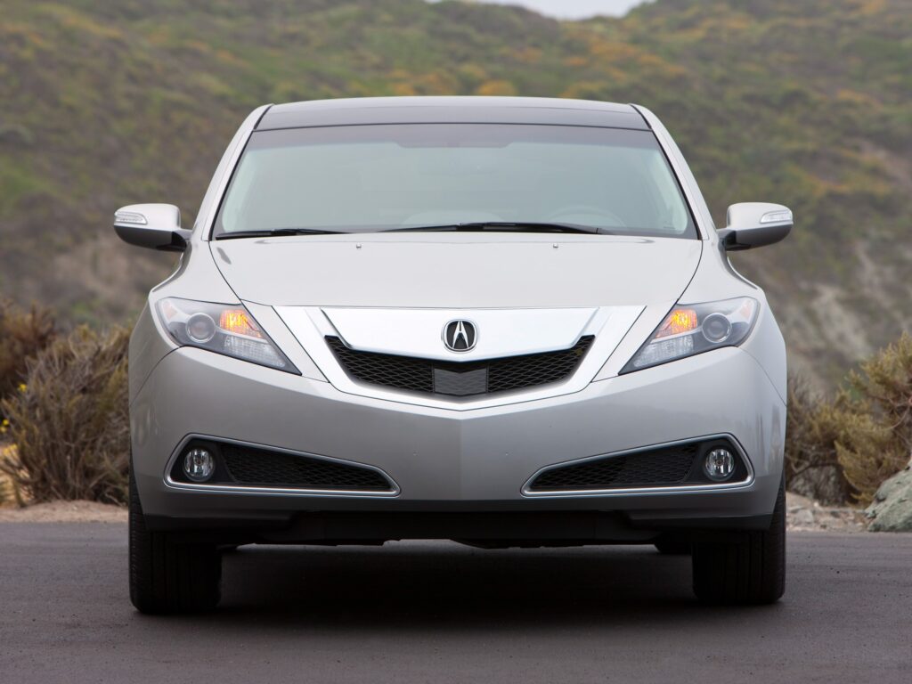 Elegant 2009 Acura ZDX Wallpaper: Silver Metallic in Nature