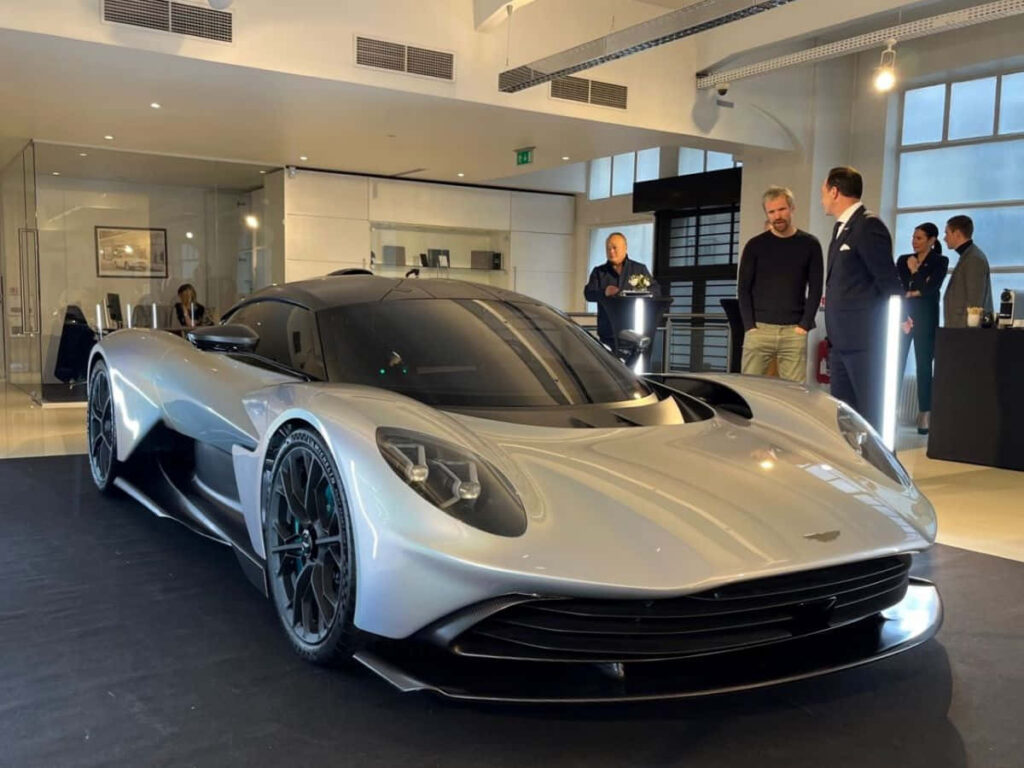 Sleek Aston Martin Valhalla Wallpaper: Futuristic Hypercar Design