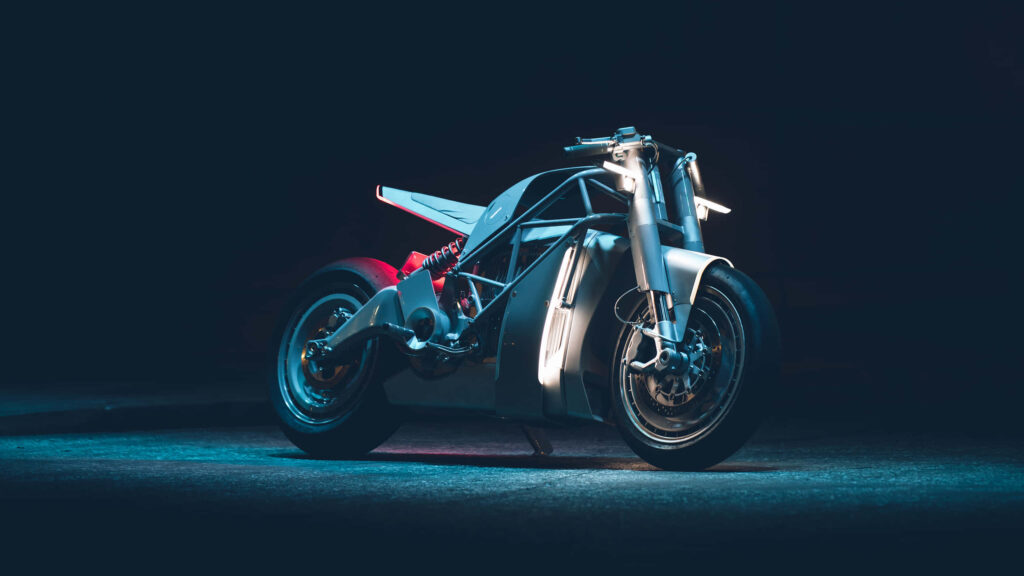 Futuristic Motorcycle Wallpaper: Sleek Design & Dramatic Lighting