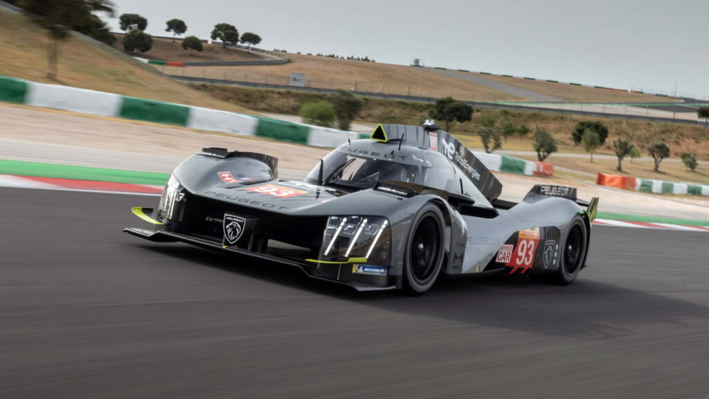 Peugeot 9X8 Racing Car Wallpaper: Futuristic Design & Performance