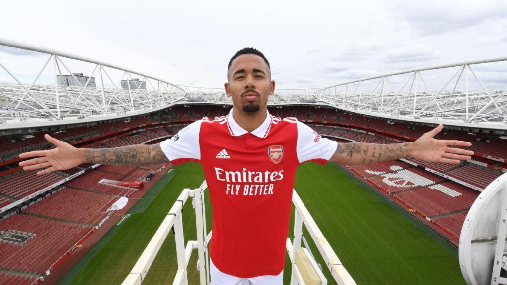 Gabriel Jesus Arsenal Arms Out at Emirates Stadium Wallpaper Gunners Striker Celebration