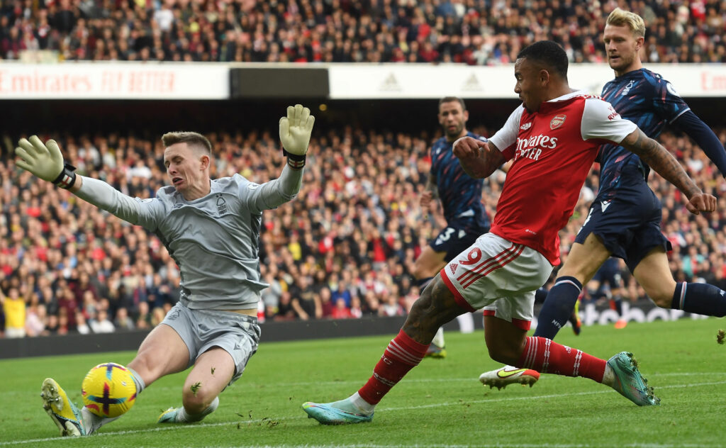 Gabriel Jesus Arsenal shoots as Nottingham Forest goalkeeper Dean Henderson dives to save shot Wallpaper