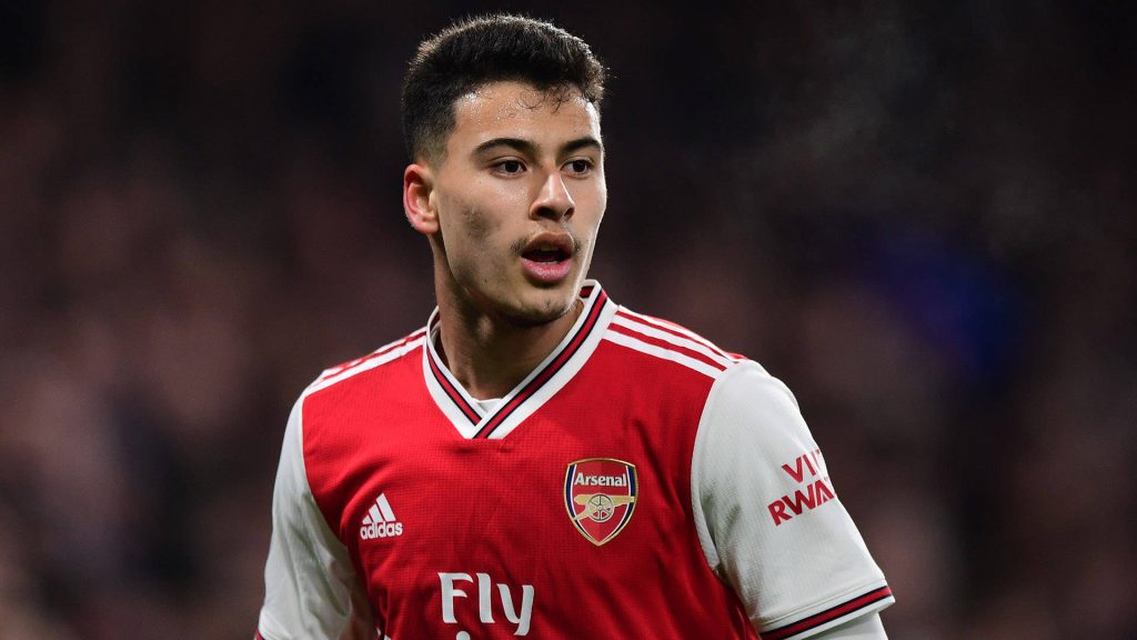 Arsenal forward Gabriel Martinelli focused in red and white Adidas kit match-day wallpaper
