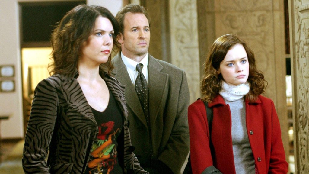 Gilmore Girls Lorelai Luke Rory winter clothing serious scene TV drama wallpaper background