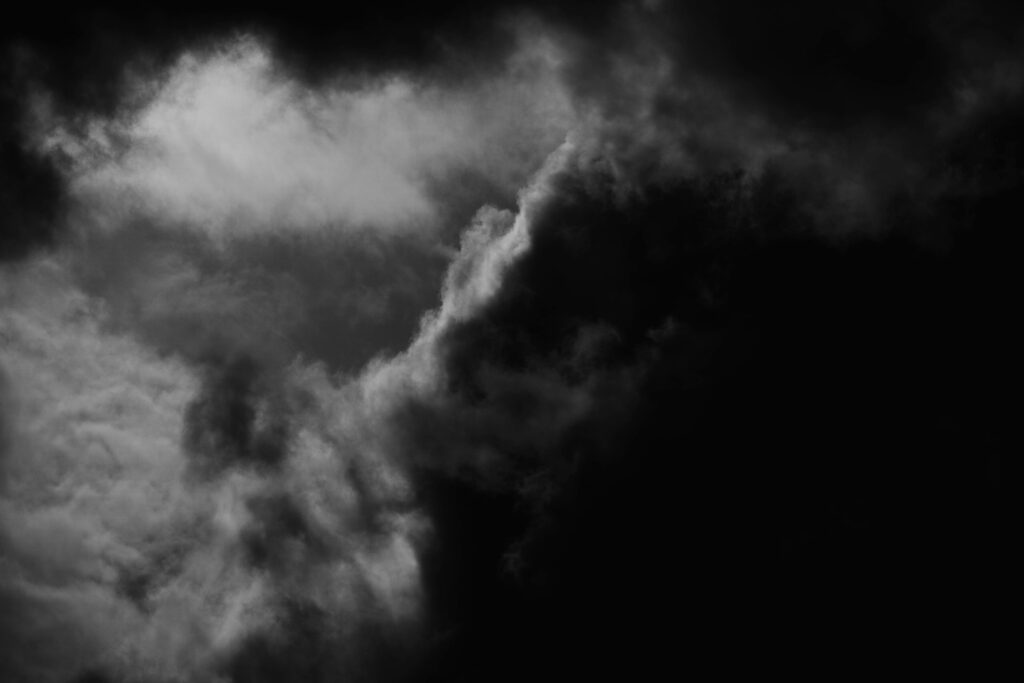 Eternal Shadows: Capturing the Pessimistic Essence of a Brooding Sky Wallpaper