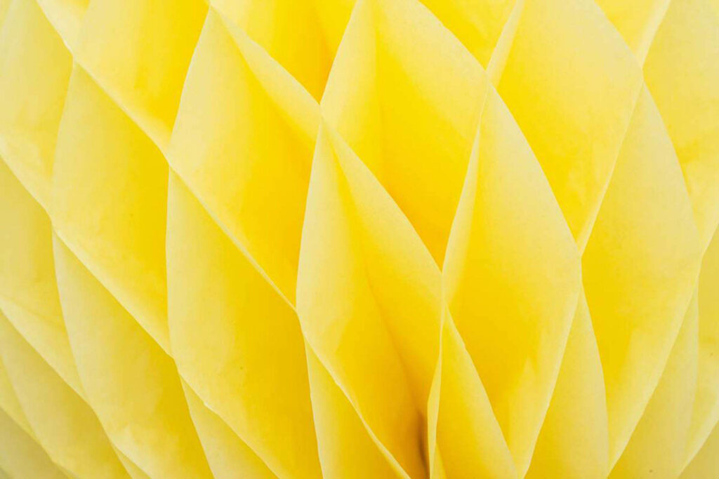 Enchanting Paper Lantern Elegance: Captivating Close-Up of Yellow Diamond Patterns Wallpaper