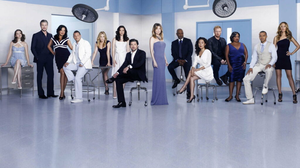 Business Professionals Intertwined in Grey's Anatomy: High-Definition Wallpaper
