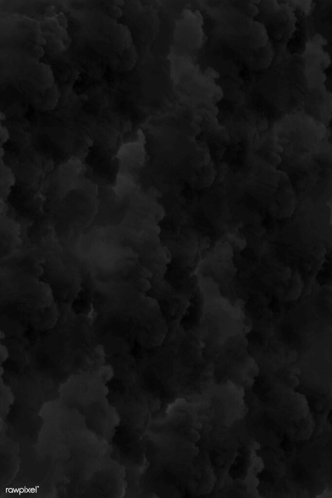 Intense HD Wallpaper: Dramatic Dark Clouds Background