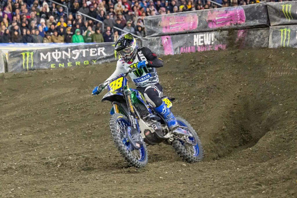 Haiden Deegan racing Monster Energy Yamaha dirt bike carving dirt berm Supercross wallpaper