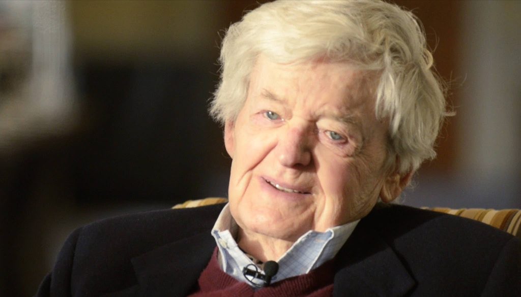 Hal Holbrook classic interview portrait in dark blazer with lapel mic soft lighting wallpaper