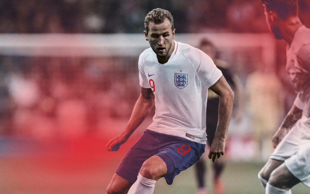 Harry Kane England 2018 World Cup Action Wallpaper with Red Gradient