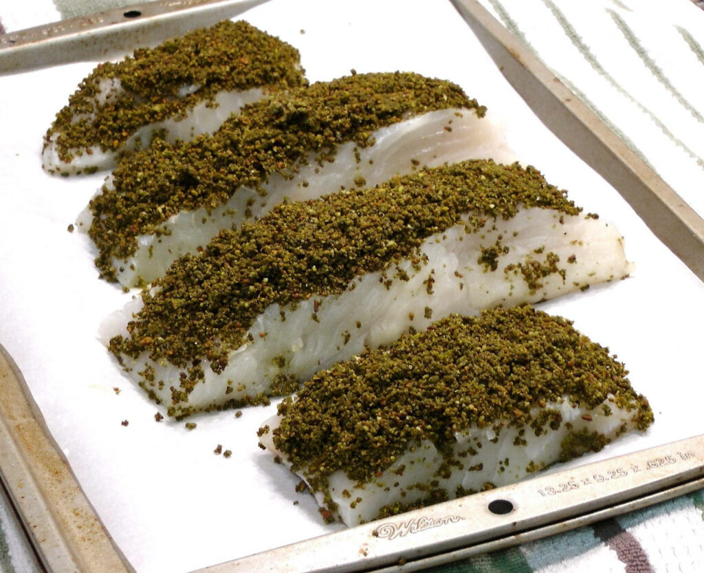 Visually Stunning Wallpaper: Matcha-Pistachio Baked Halibut Background